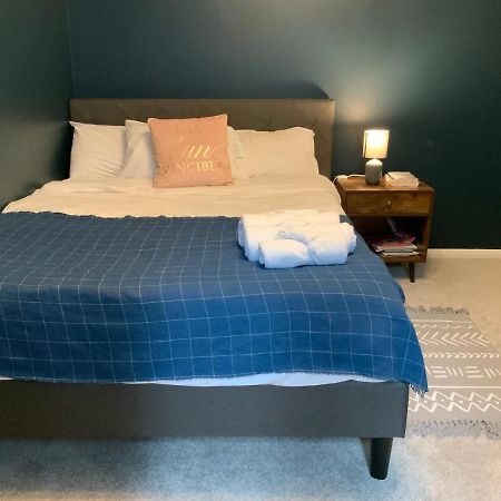 2 Bedroom Apartment Near Southfields London Eksteriør bilde