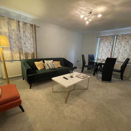 2 Bedroom Apartment Near Southfields London Eksteriør bilde