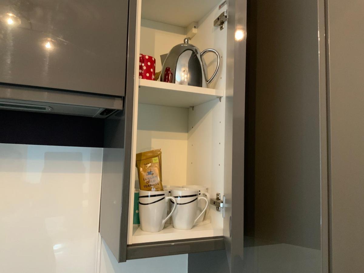 2 Bedroom Apartment Near Southfields London Eksteriør bilde