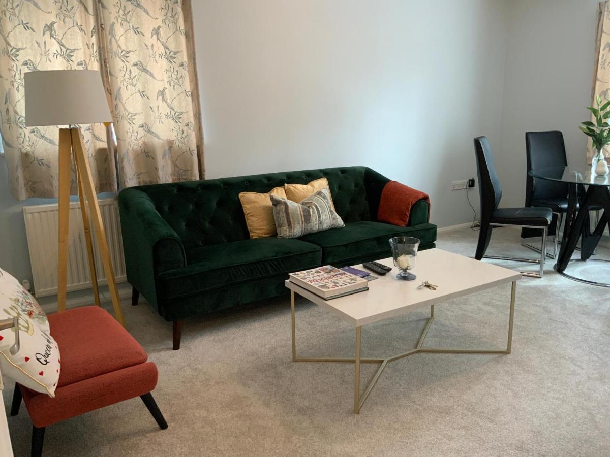 2 Bedroom Apartment Near Southfields London Eksteriør bilde