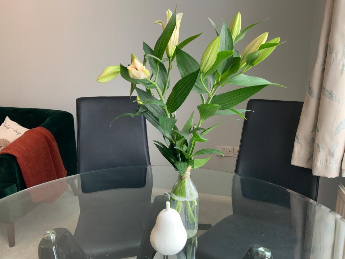 2 Bedroom Apartment Near Southfields London Eksteriør bilde